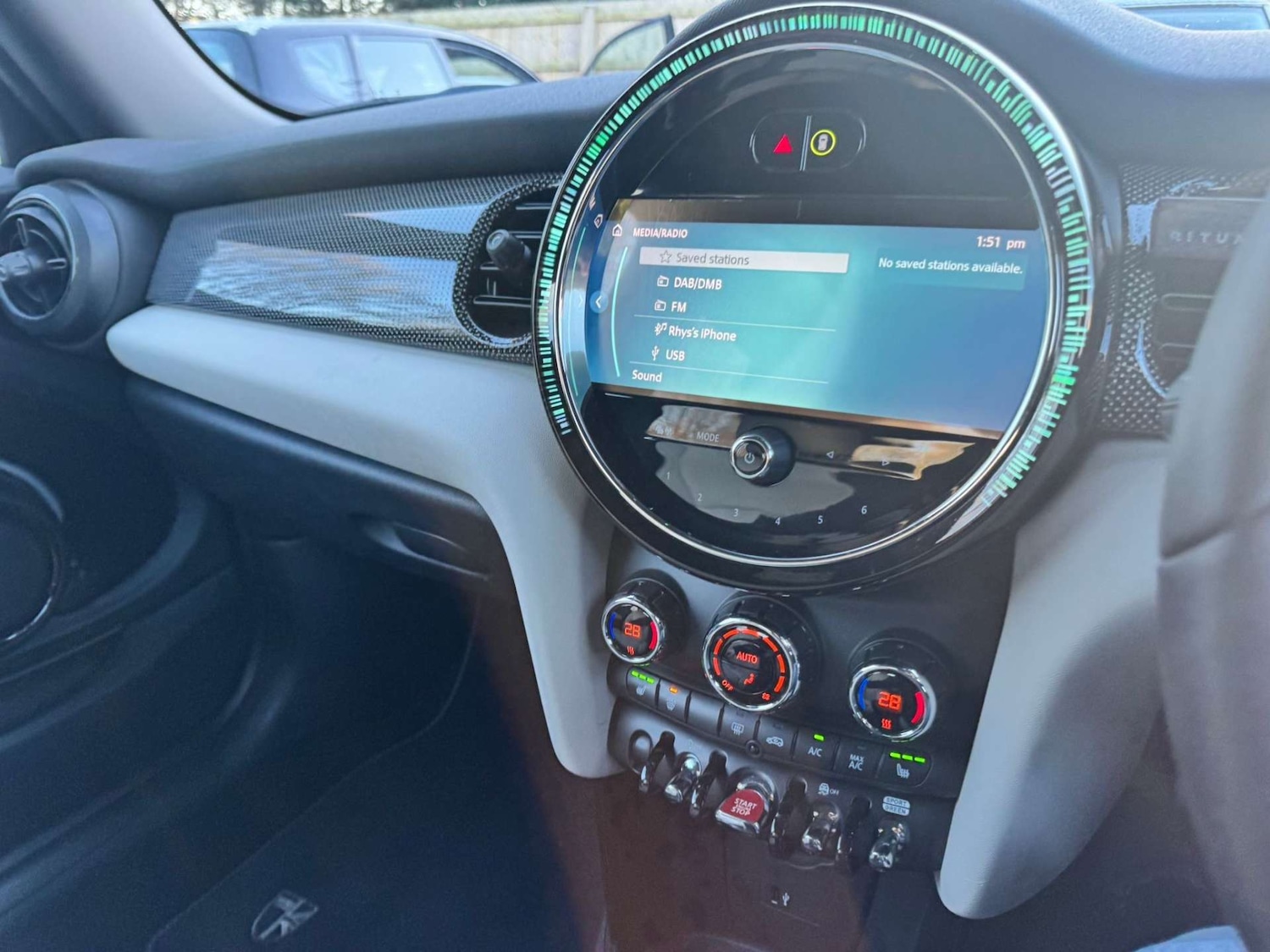 Used MINI Hatch 2024 for sale - 77107211: Photo 6