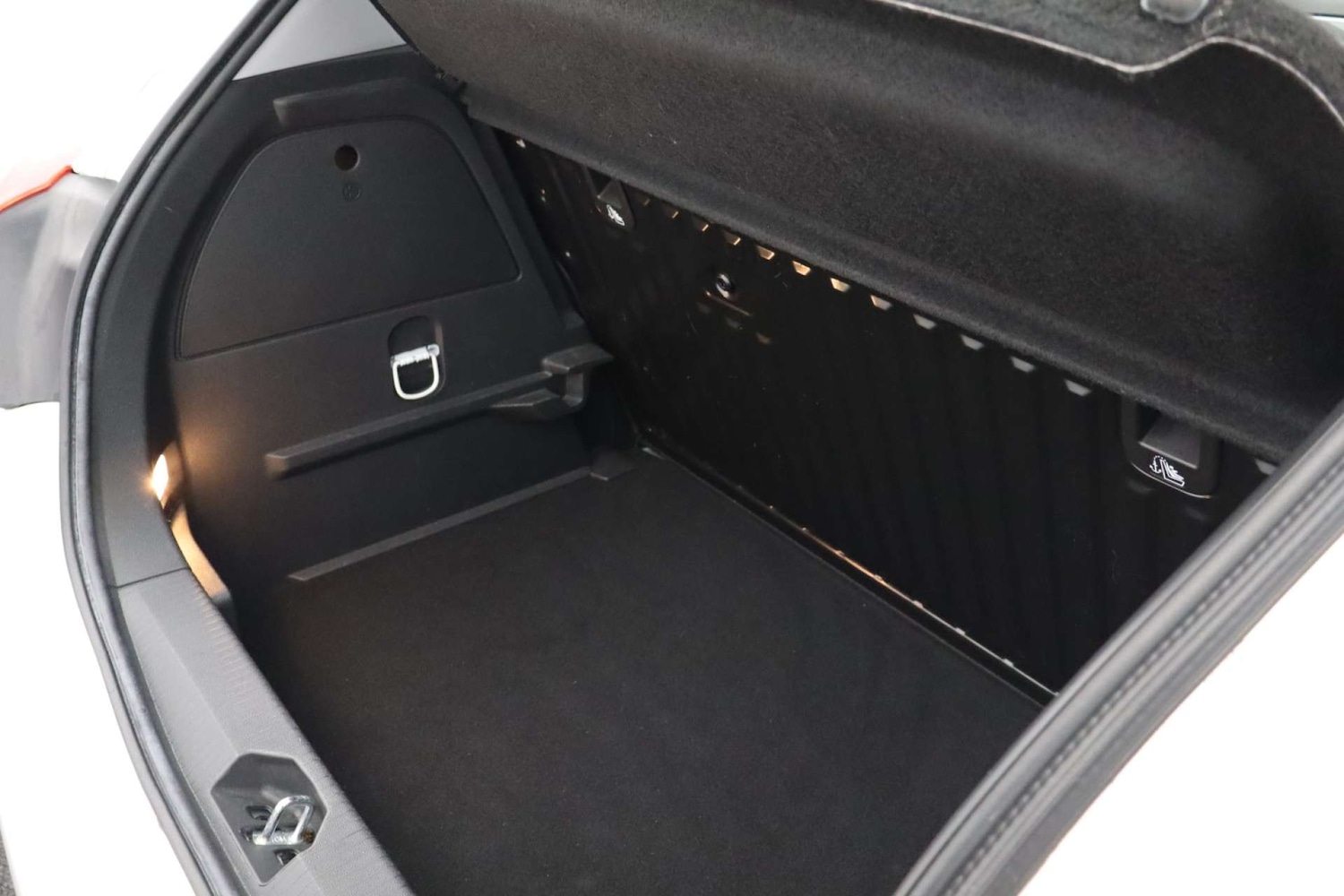 Used Vauxhall Corsa 2018 for sale - 77420206: Photo 32