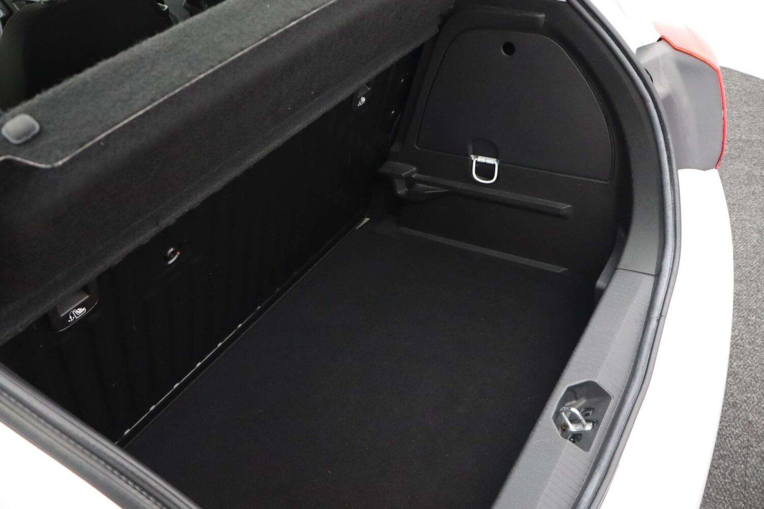 Used Vauxhall Corsa 2018 for sale - 77420206: Photo 33