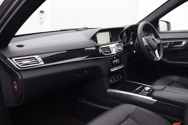 Used Mercedes-Benz E-Class 2015 for sale - 76182591: Photo 15