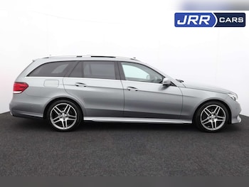 Used Mercedes-Benz E-Class 2015 for sale - 76182591: Photo 3