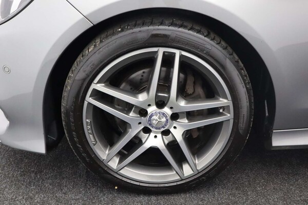 Used Mercedes-Benz E-Class 2015 for sale - 76182591: Photo 53