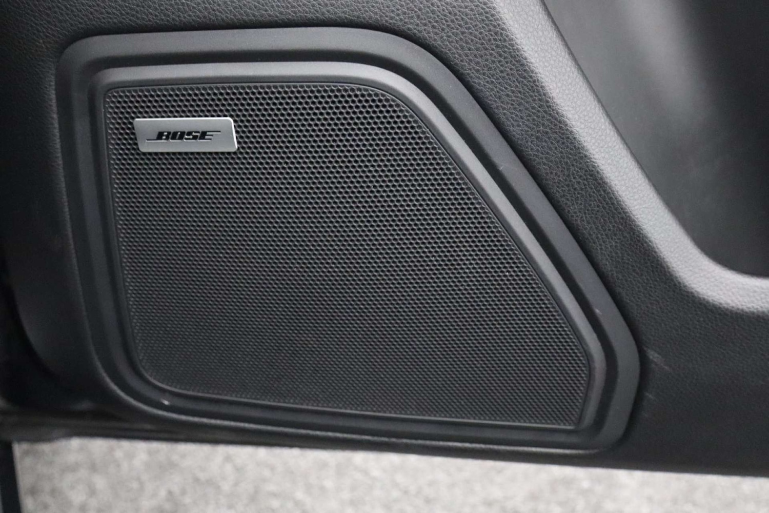 Used Porsche Macan 2017 for sale - 76602067: Photo 19