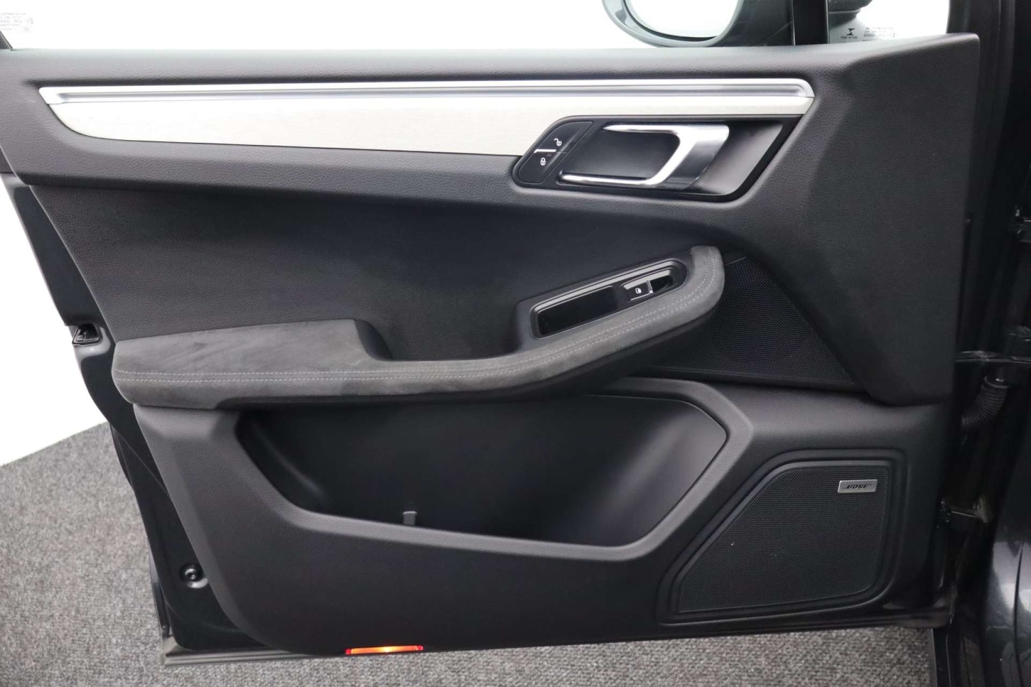 Used Porsche Macan 2017 for sale - 76602067: Photo 38