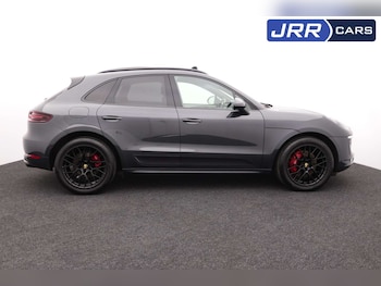 Used Porsche Macan 2017 for sale - 76602067: Photo