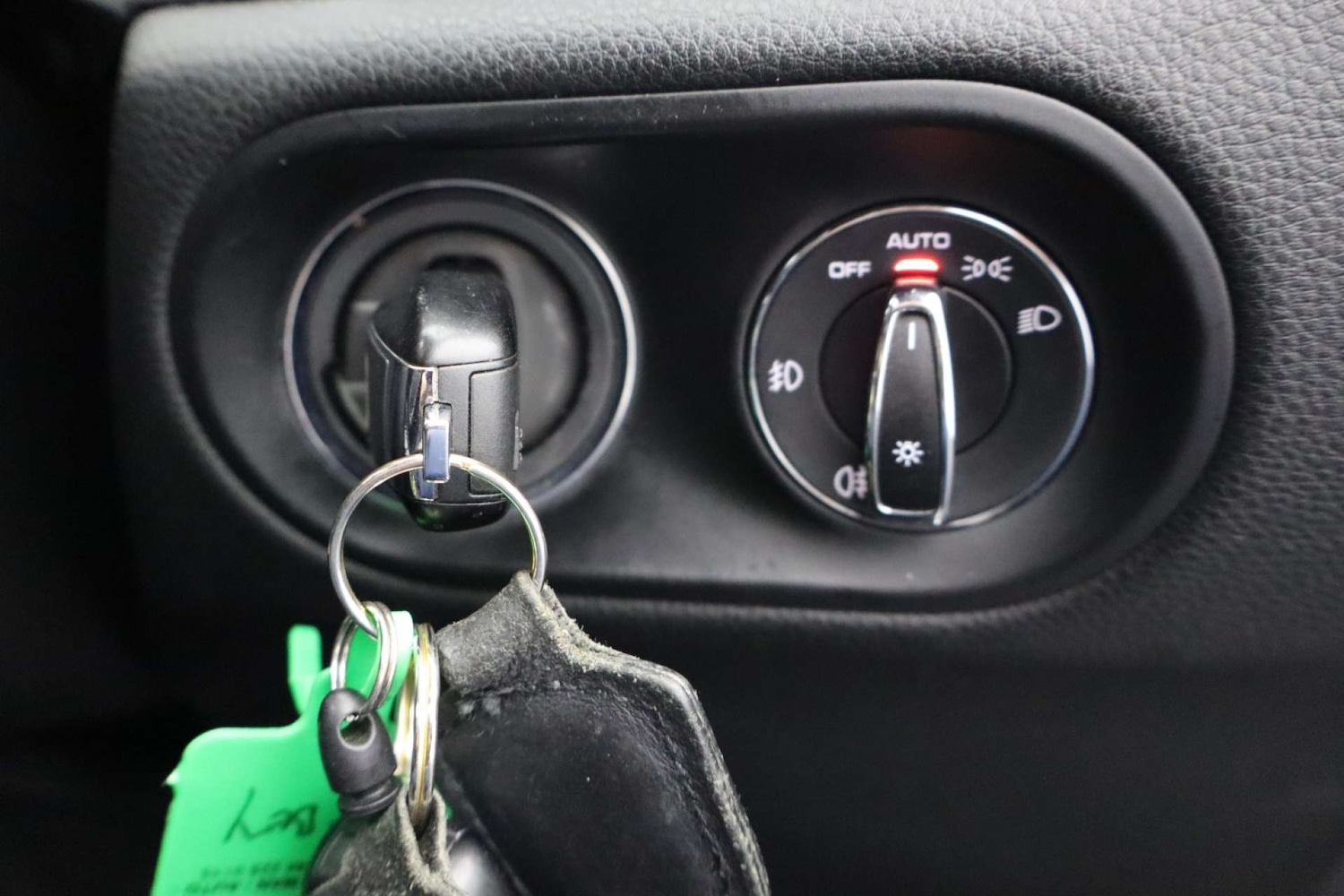 Used Porsche Macan 2017 for sale - 76602067: Photo 45