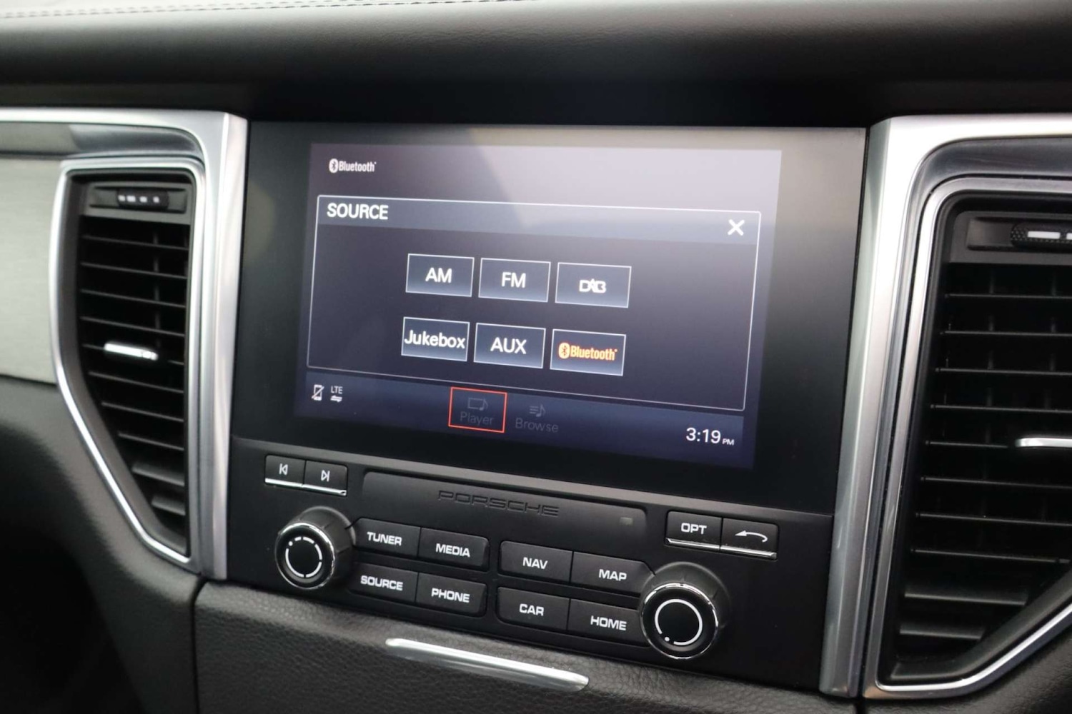 Used Porsche Macan 2017 for sale - 76602067: Photo 47