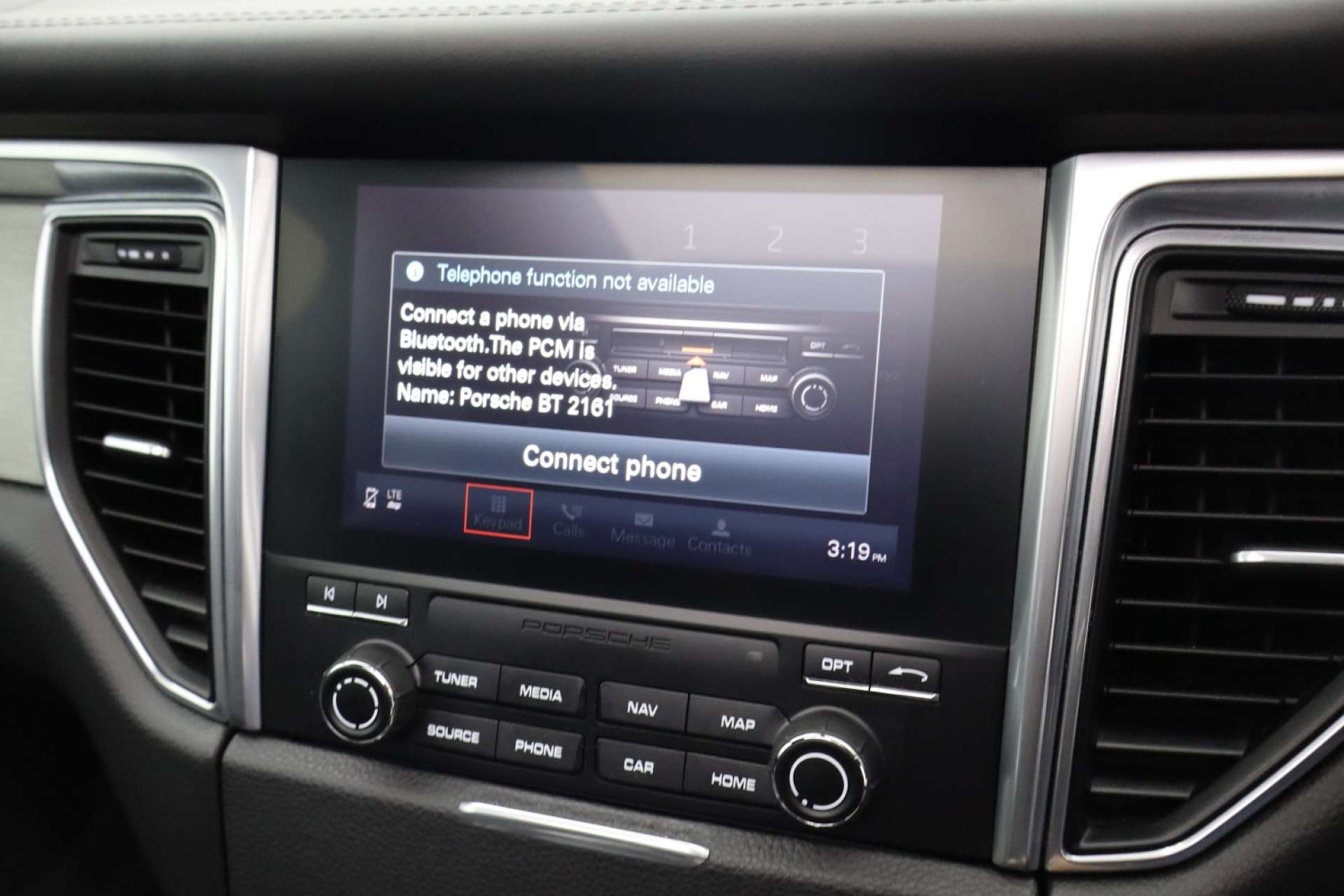 Used Porsche Macan 2017 for sale - 76602067: Photo 48