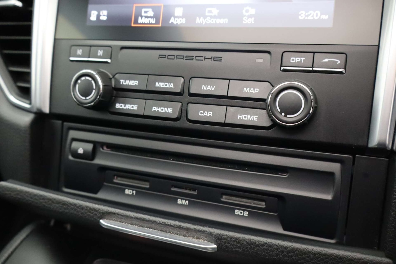 Used Porsche Macan 2017 for sale - 76602067: Photo 50