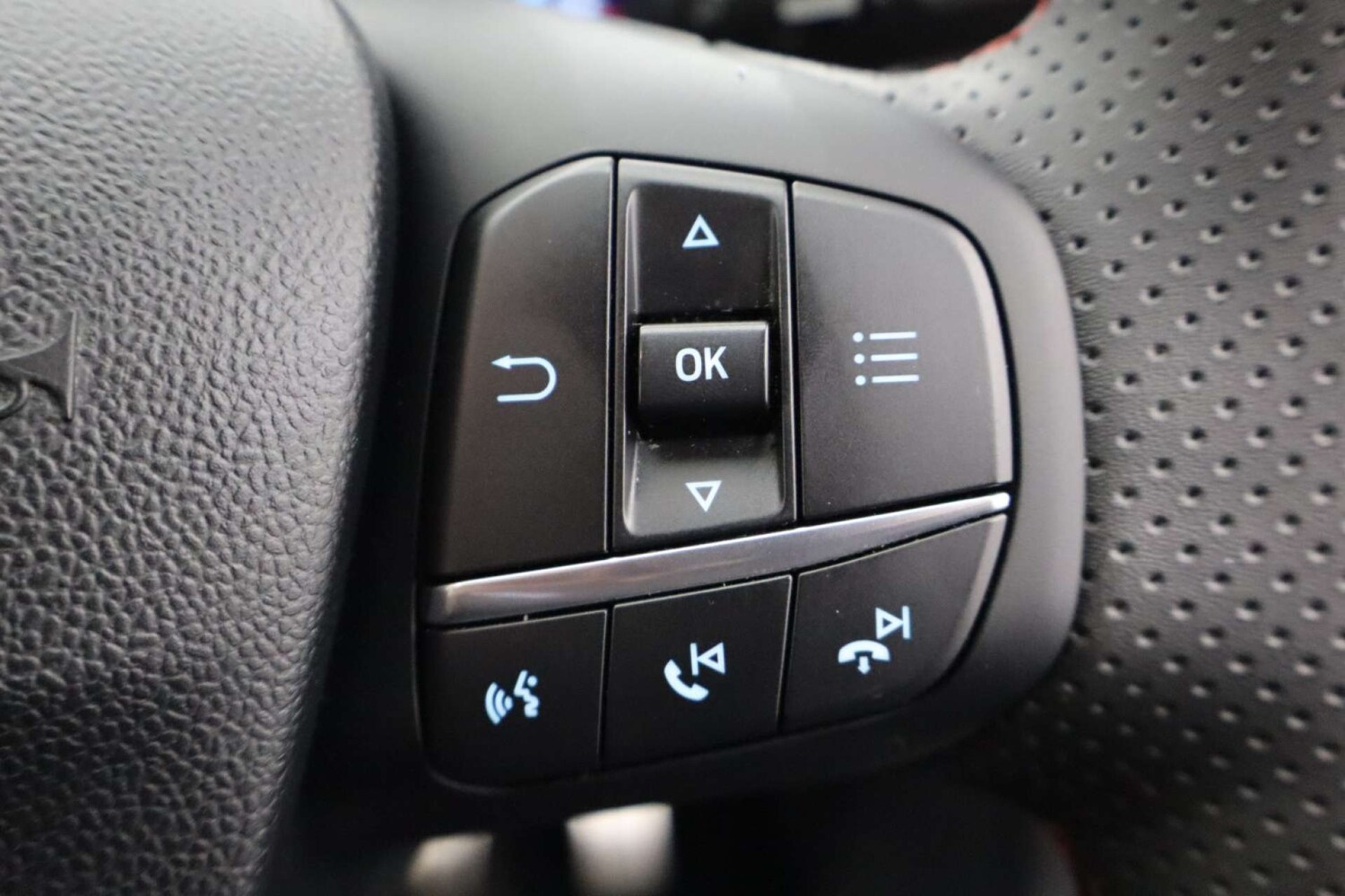 Used Ford Puma 2020 for sale - 76379440: Photo 29