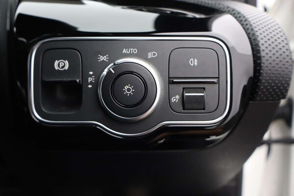 Used Mercedes-Benz A-Class 2019 for sale - 76182590: Photo 42