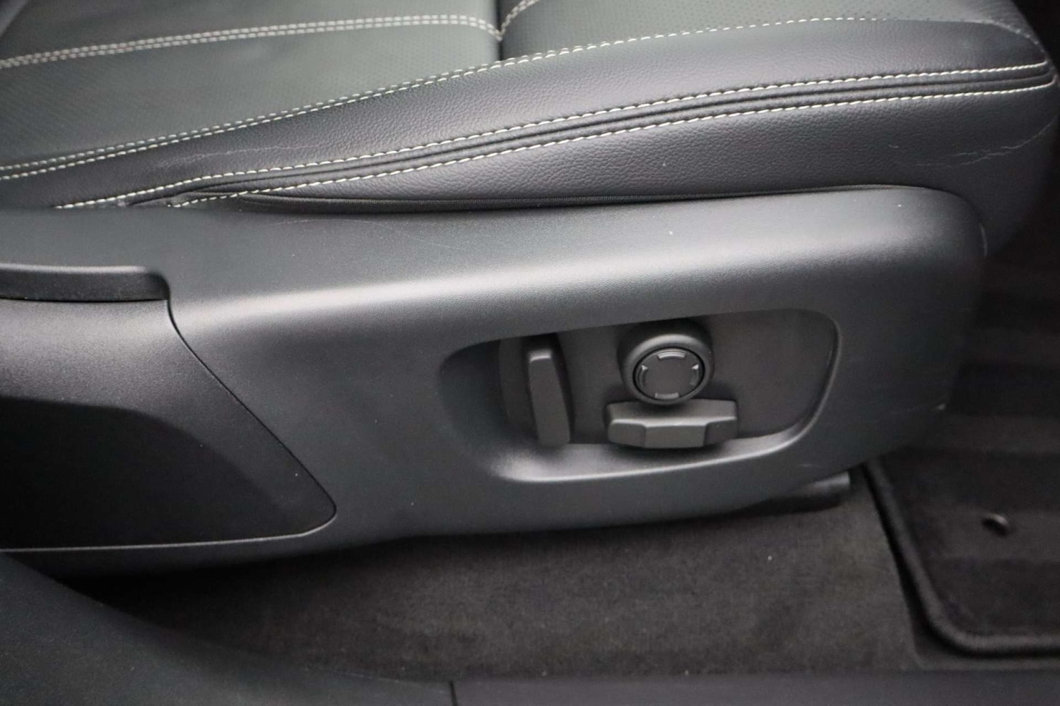 Used Land Rover Range Rover Velar 2021 for sale - 76182694: Photo 16