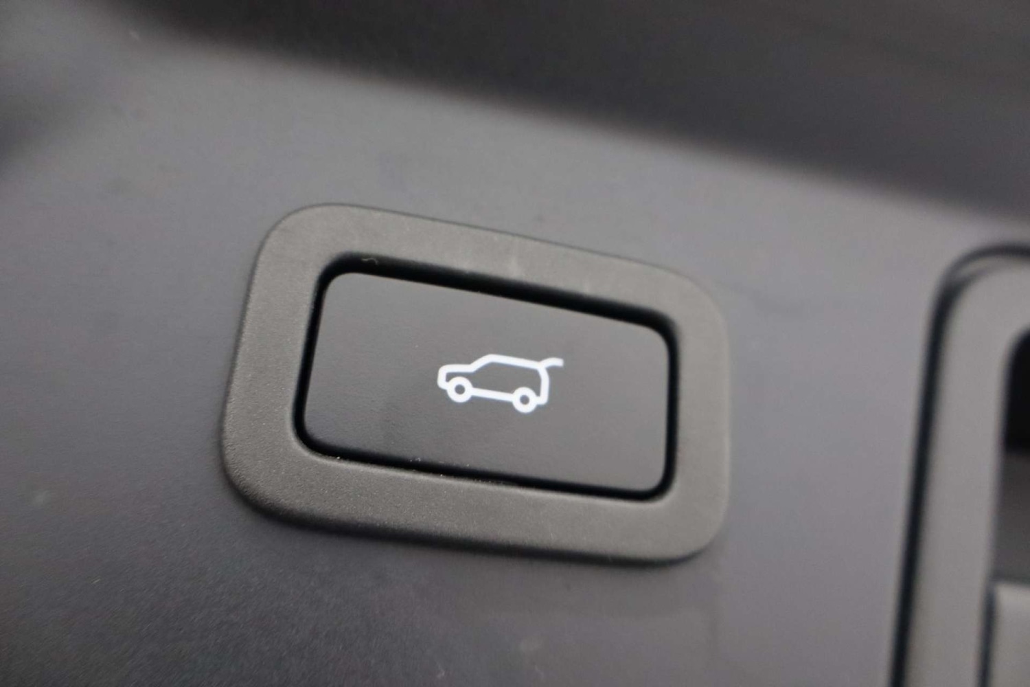Used Land Rover Range Rover Velar 2021 for sale - 76182694: Photo 27