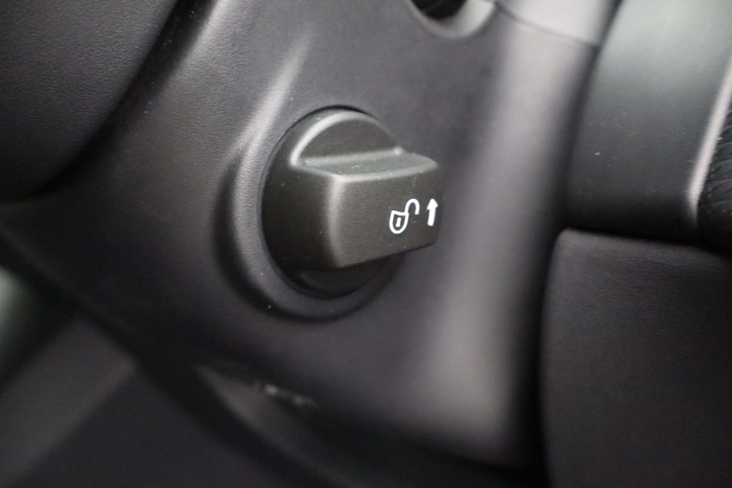 Used Land Rover Range Rover Velar 2021 for sale - 76182694: Photo 45