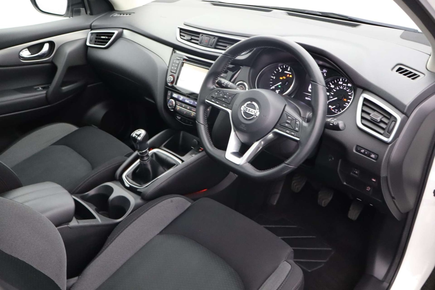 Used Nissan Qashqai 2018 for sale - 76602063: Photo 12