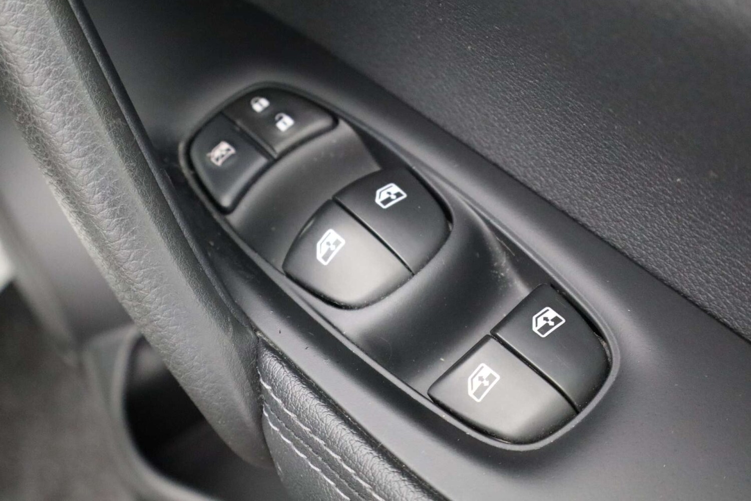 Used Nissan Qashqai 2018 for sale - 76602063: Photo 19