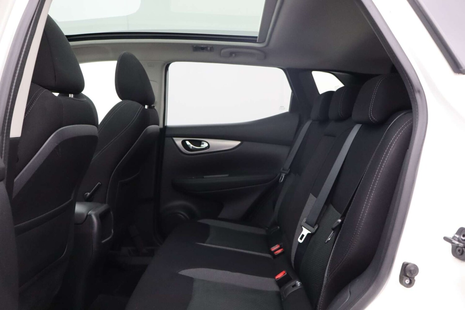 Used Nissan Qashqai 2018 for sale - 76602063: Photo 27