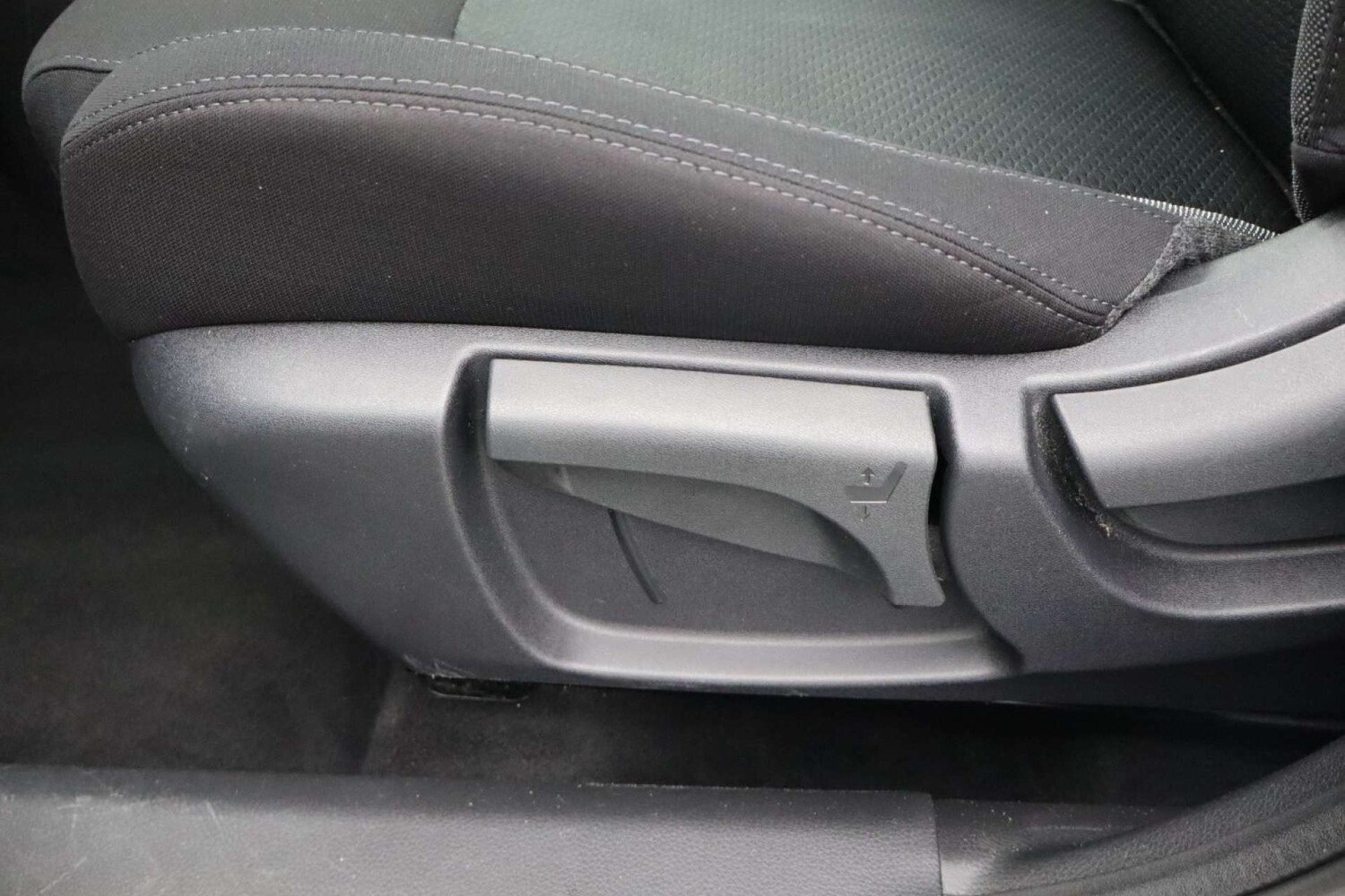 Used Nissan Qashqai 2018 for sale - 76602063: Photo 32