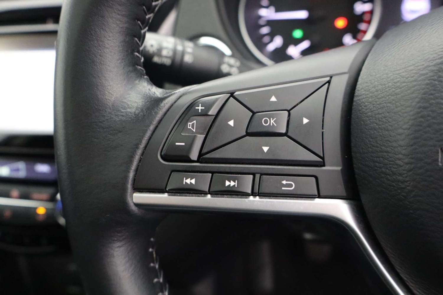 Used Nissan Qashqai 2018 for sale - 76602063: Photo 36