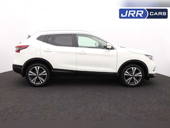 Used Nissan Qashqai 2018 for sale - 76602063: Photo