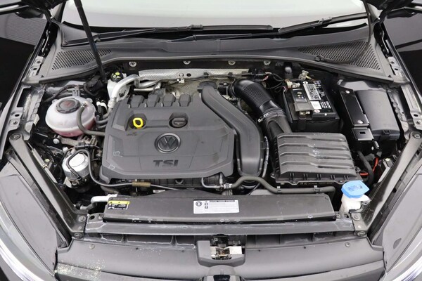 Used Volkswagen Golf 2019 for sale - 76182587: Photo 47