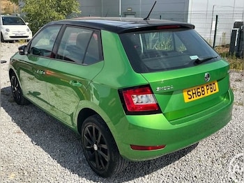 Used Skoda Fabia 2018 for sale - 79562734: Photo