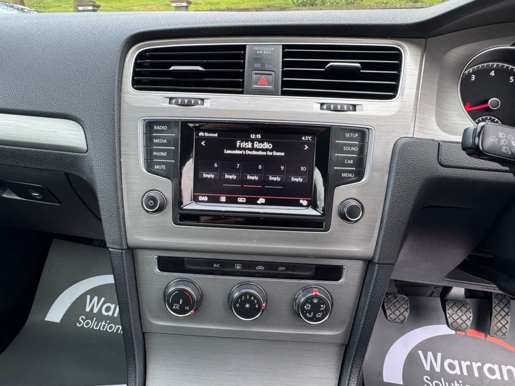 Used Volkswagen Golf 2015 for sale - 77042513: Photo 15