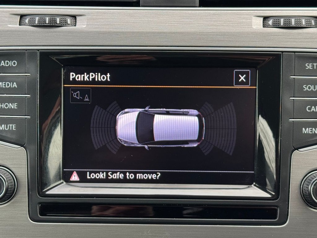 Used Volkswagen Golf 2015 for sale - 77042513: Photo 16