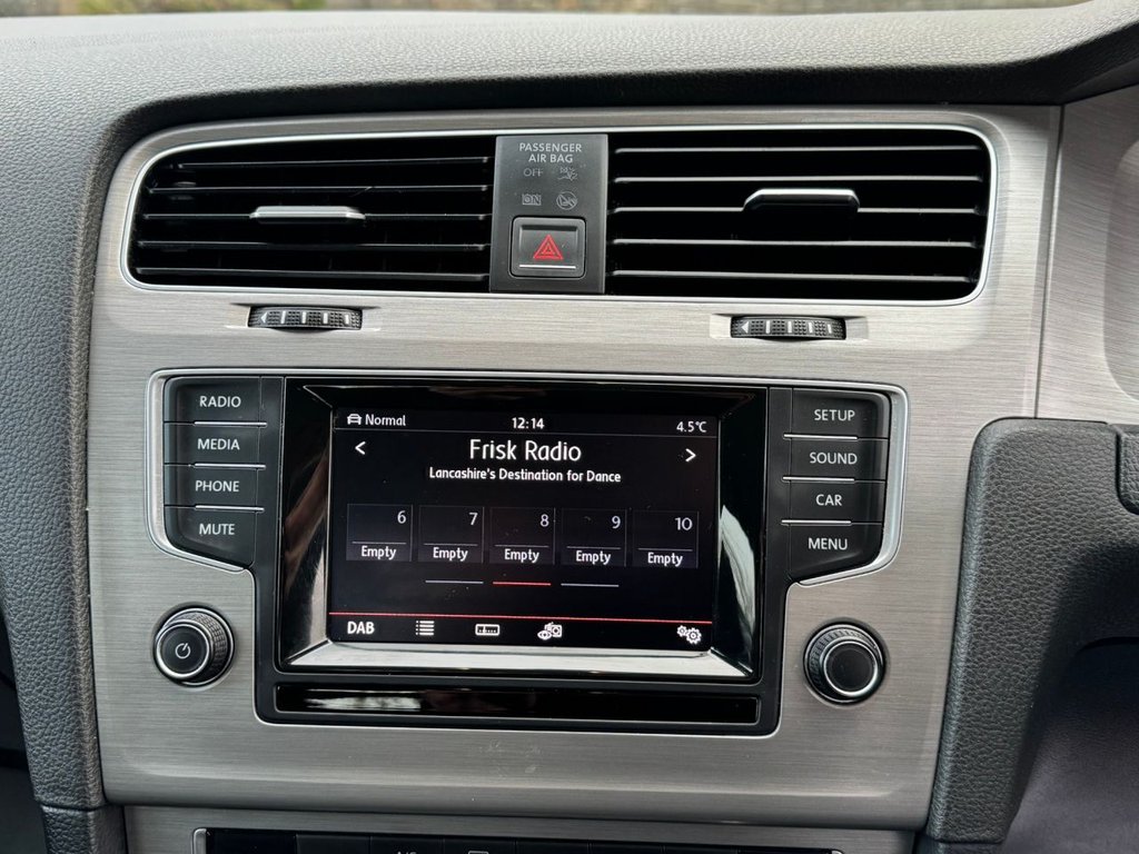 Used Volkswagen Golf 2015 for sale - 77042513: Photo 20