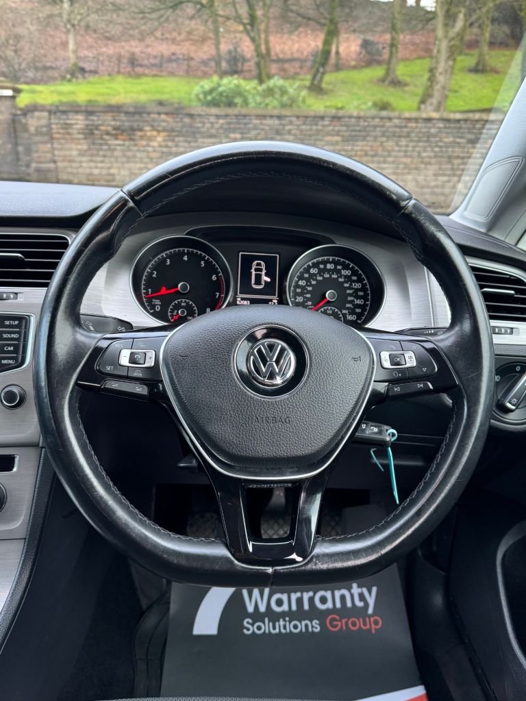 Used Volkswagen Golf 2015 for sale - 77042513: Photo 21