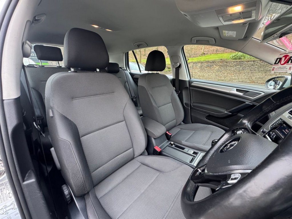 Used Volkswagen Golf 2015 for sale - 77042513: Photo 25