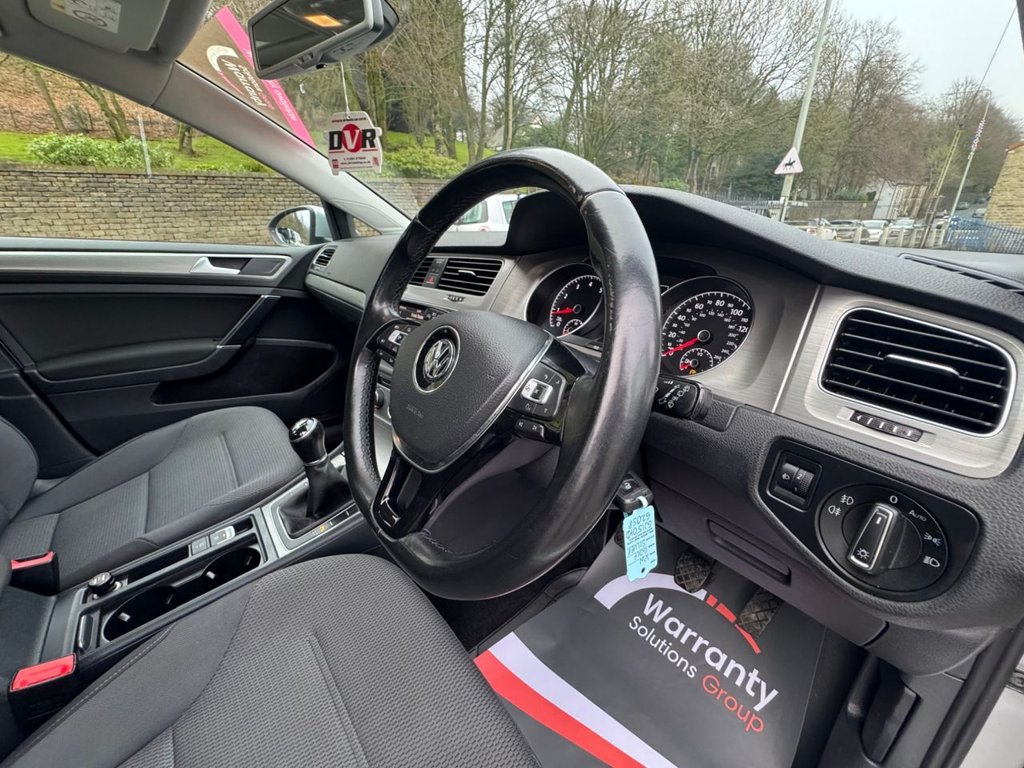 Used Volkswagen Golf 2015 for sale - 77042513: Photo 27