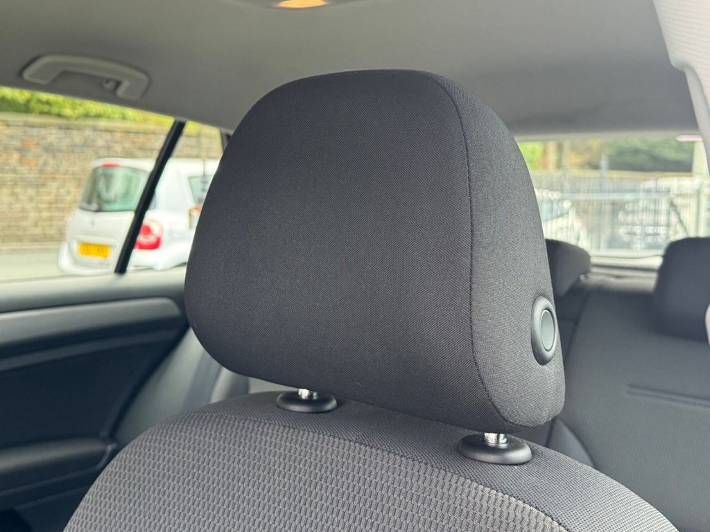 Used Volkswagen Golf 2015 for sale - 77042513: Photo 35