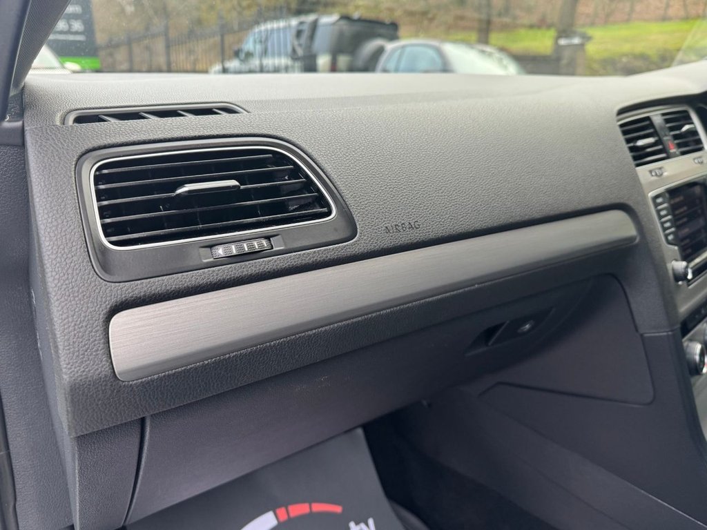 Used Volkswagen Golf 2015 for sale - 77042513: Photo 36