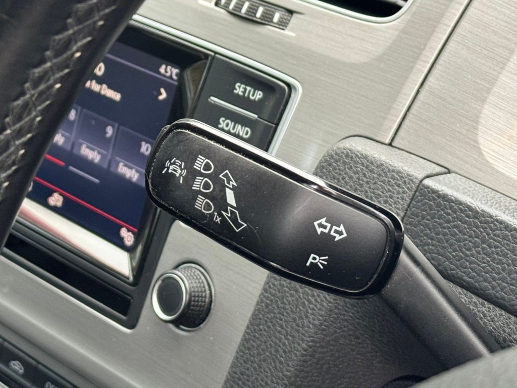 Used Volkswagen Golf 2015 for sale - 77042513: Photo 44