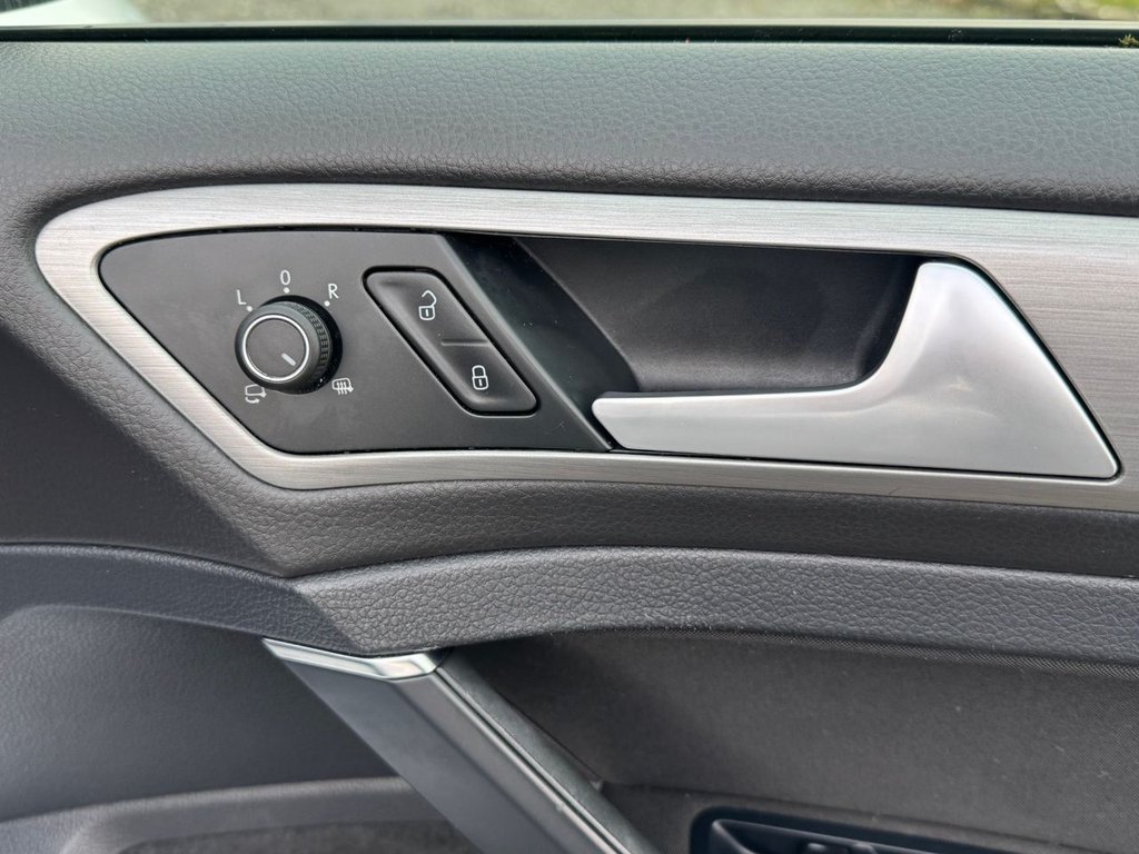 Used Volkswagen Golf 2015 for sale - 77042513: Photo 46