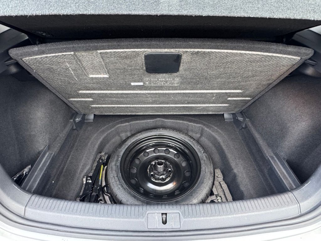 Used Volkswagen Golf 2015 for sale - 77042513: Photo 9