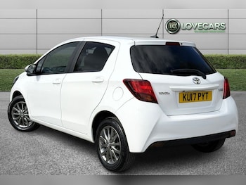 Used Toyota Yaris 2017 for sale - 78524516: Photo