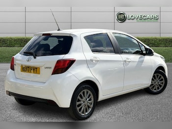 Used Toyota Yaris 2017 for sale - 78524516: Photo