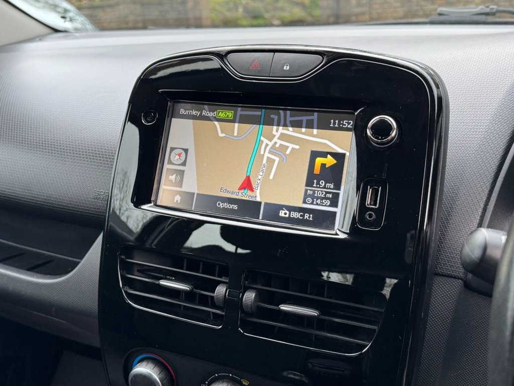 Used Renault Clio 2015 for sale - 77009568: Photo 17