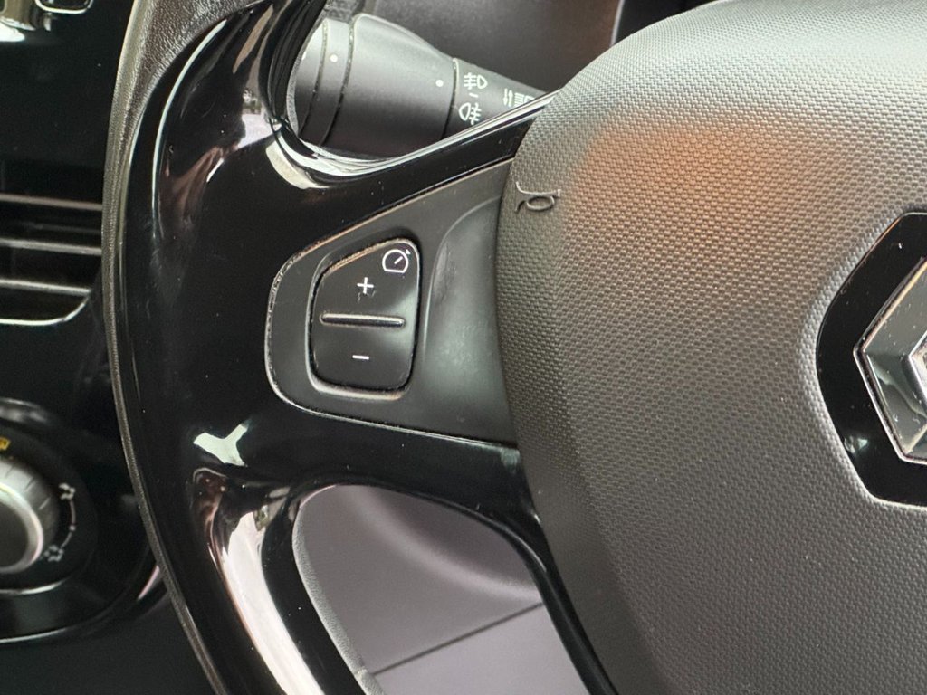 Used Renault Clio 2015 for sale - 77009568: Photo 29