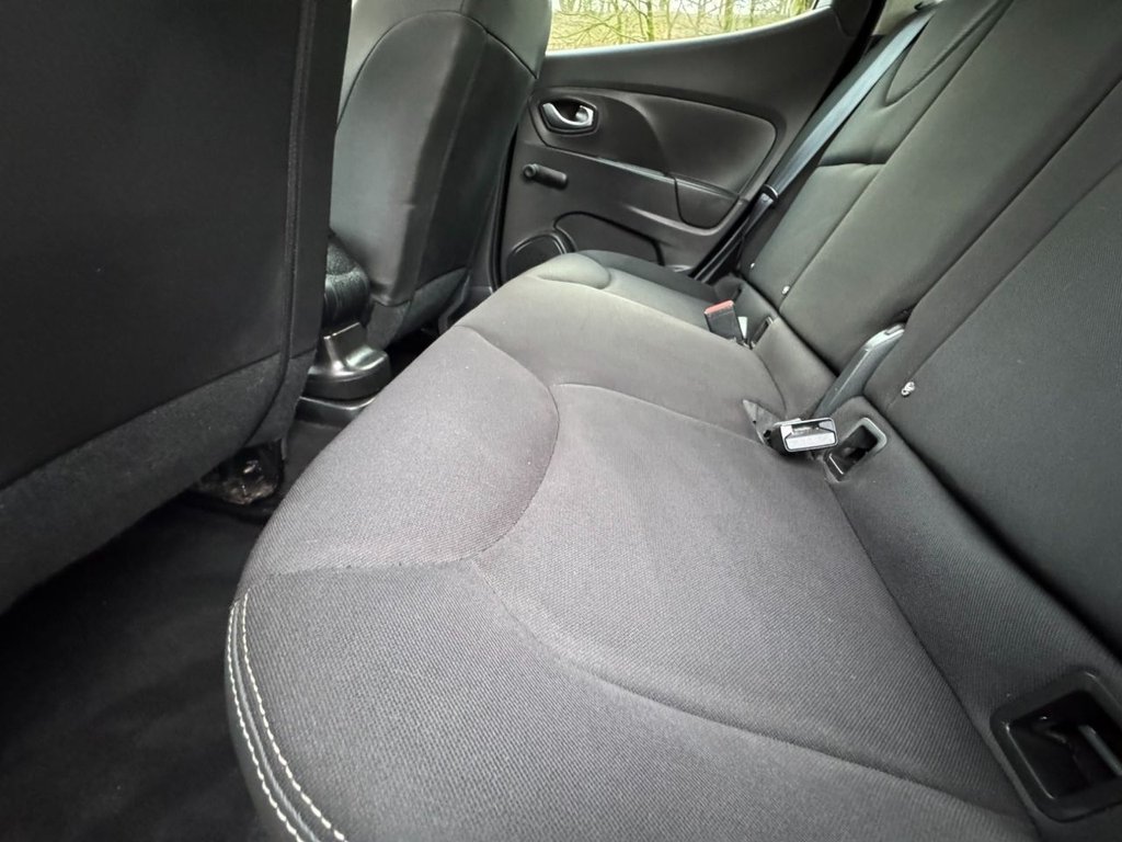 Used Renault Clio 2015 for sale - 77009568: Photo 32