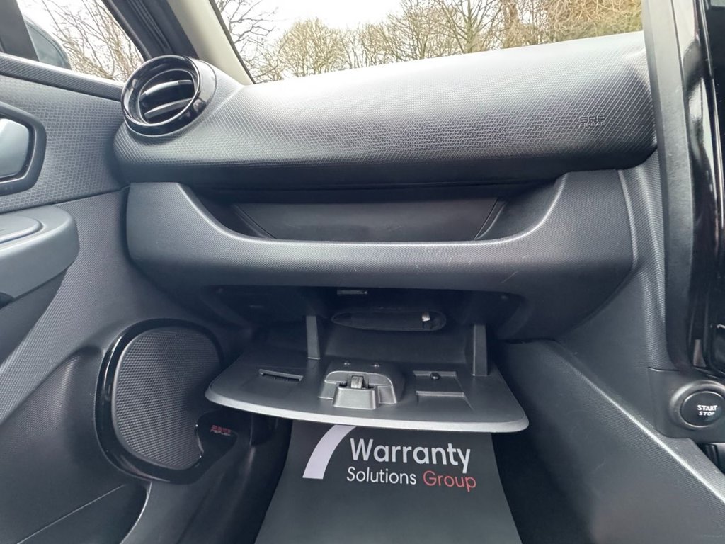 Used Renault Clio 2015 for sale - 77009568: Photo 42