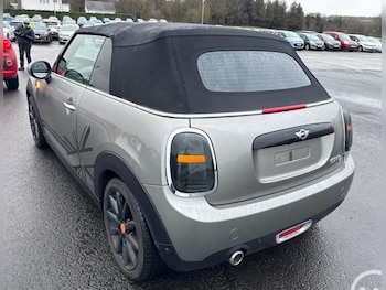 Used MINI Convertible 2016 for sale - 77239339: Photo