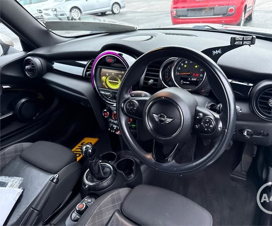 Used MINI Convertible 2016 for sale - 77239339: Photo 7