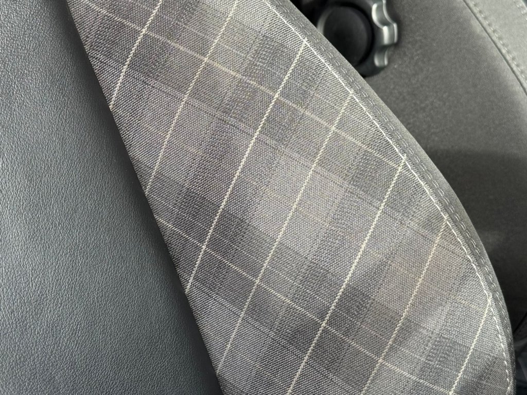 Used MINI Hatch 2014 for sale - 77009567: Photo 39