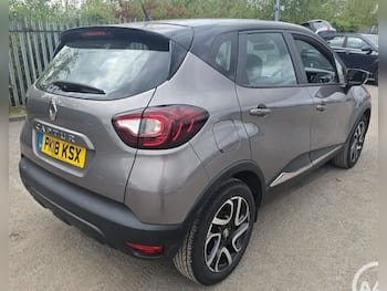 Used Renault Captur 2018 for sale - 79618881: Photo