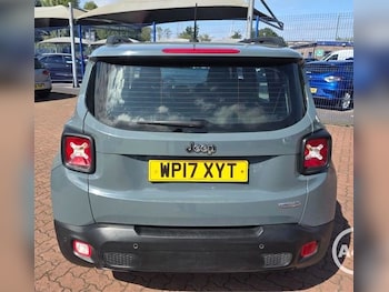Used Jeep Renegade 2017 for sale - 79550807: Photo