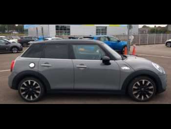 Used MINI Hatch 2019 for sale - 75221171: Photo