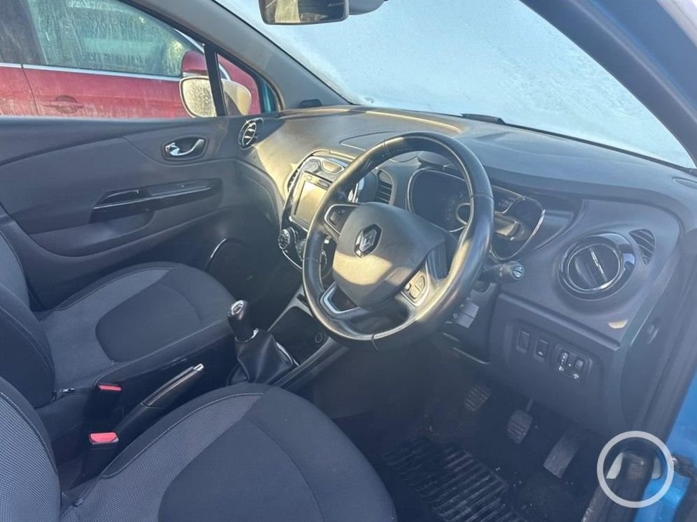Used Renault Captur 2016 for sale - 77369399: Photo 4